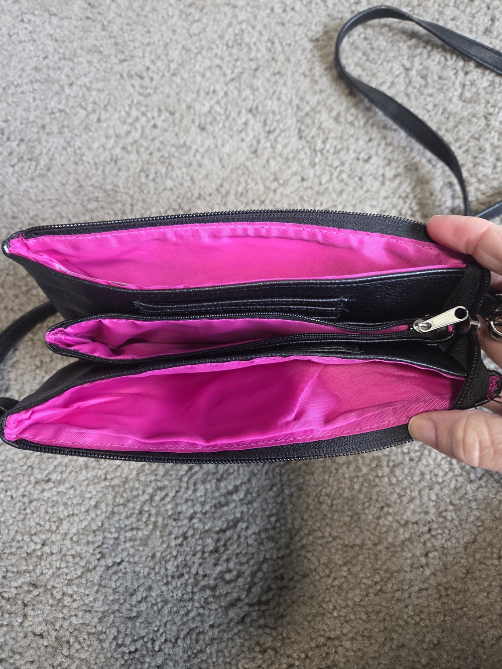 Nicole by Nicole Miller Black With Silver Crossbody Bag - Picture 2 of 5